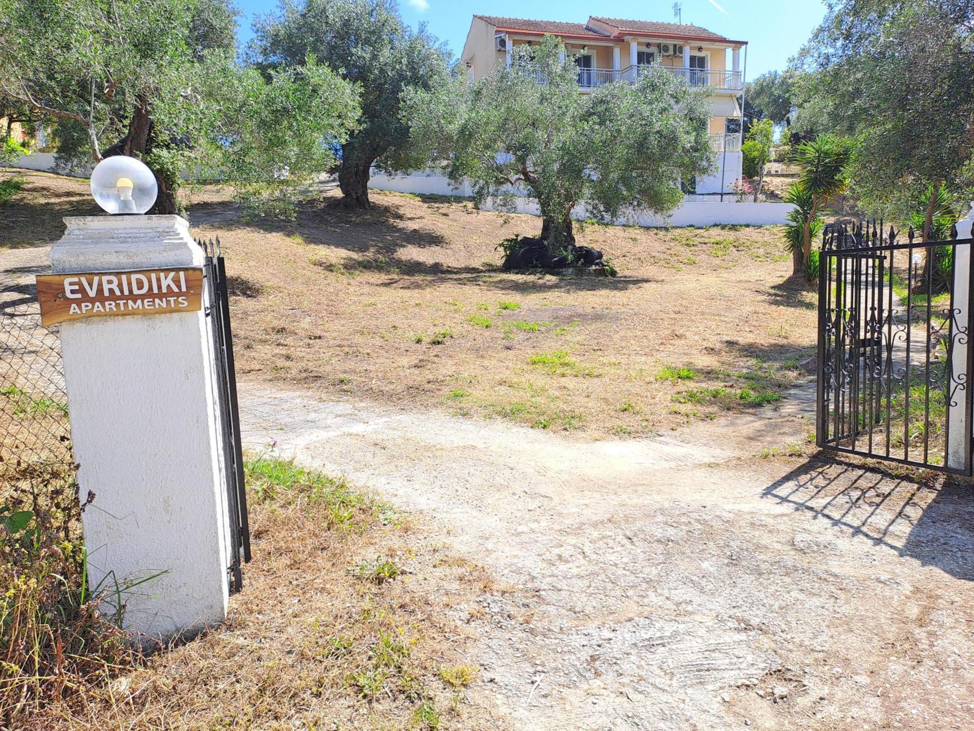 Evridiki Apartments Mesongí Exterior foto